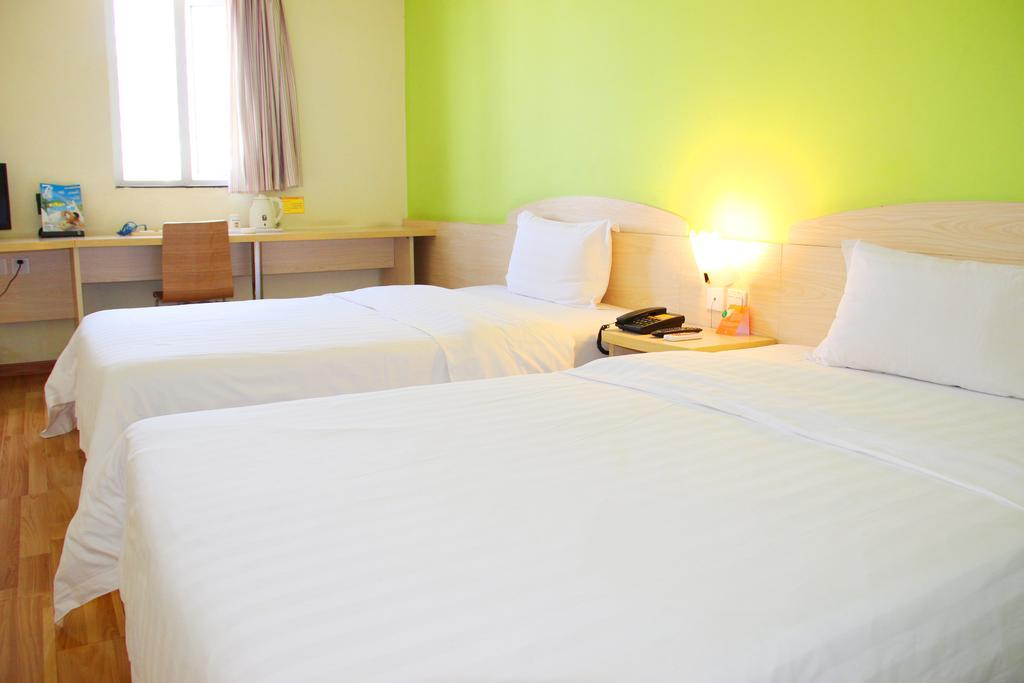 Hotel 7Days Premium Guangzhou Tianhe Shipaiqiao Zimmer foto