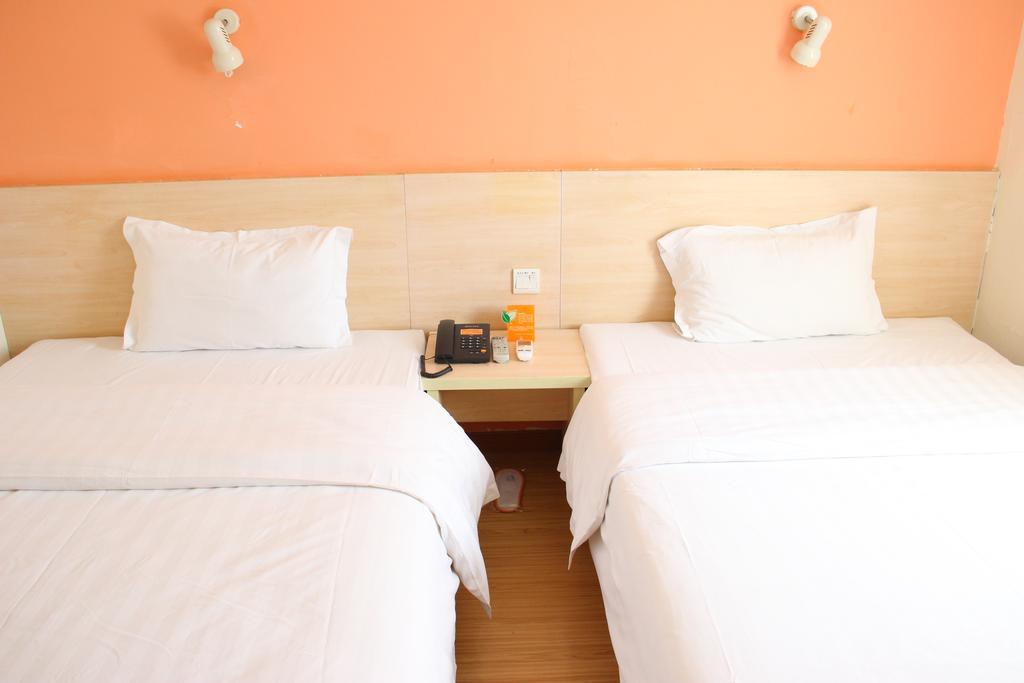 Hotel 7Days Premium Guangzhou Tianhe Shipaiqiao Zimmer foto