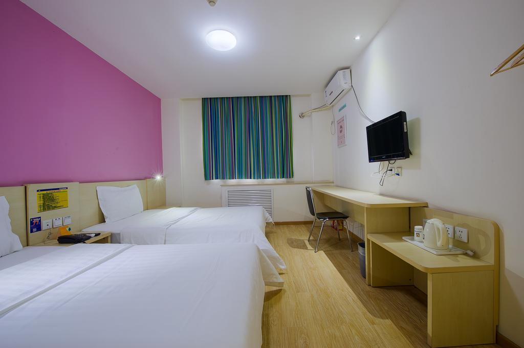 Hotel 7Days Premium Guangzhou Tianhe Shipaiqiao Exterior foto