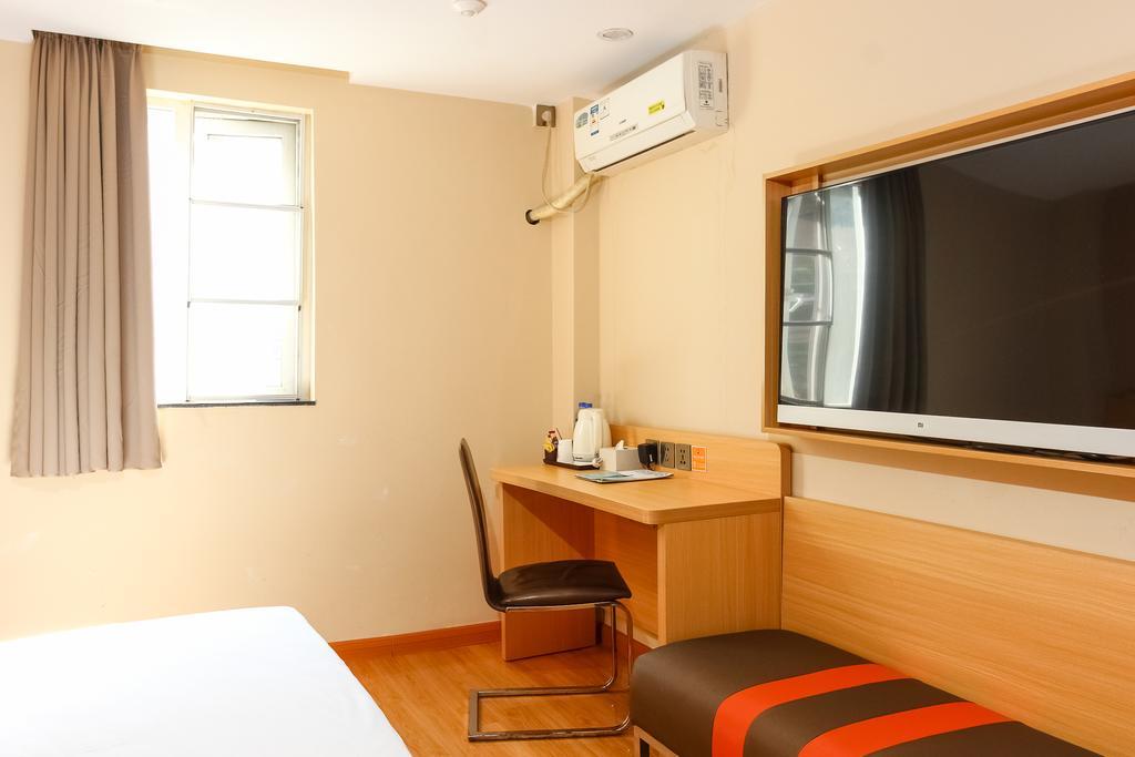 Hotel 7Days Premium Guangzhou Tianhe Shipaiqiao Exterior foto